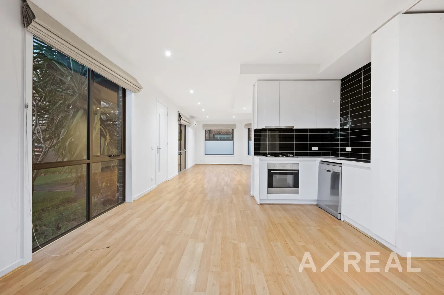 1/1122 North Road, Bentleigh East VIC 3165 