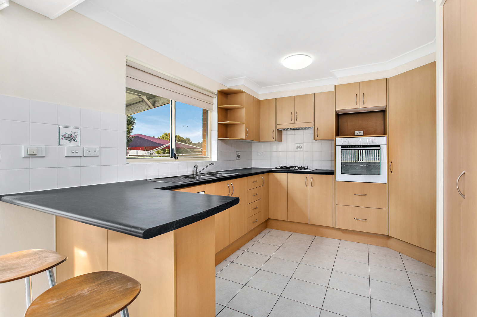 1 141 Kenny Street Wollongong Nsw 2500