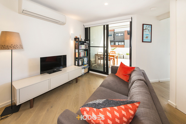 114/7 Balcombe Road Mentone