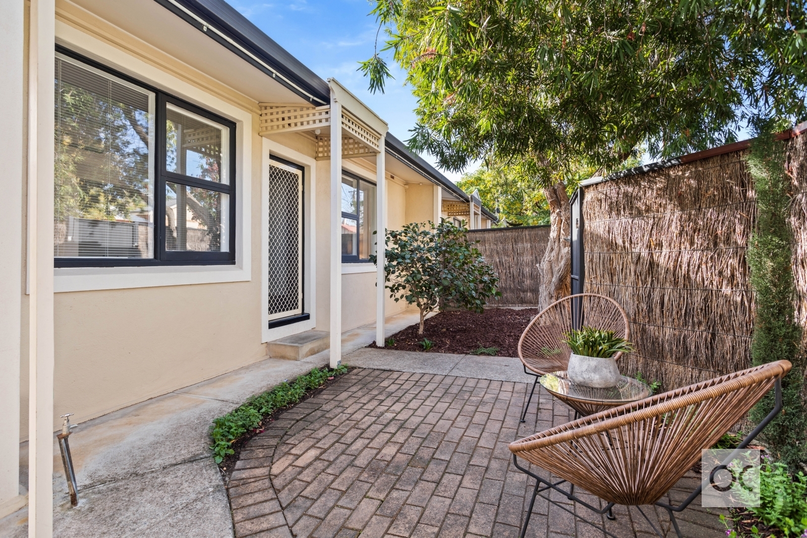 1/1a Dulcie Street