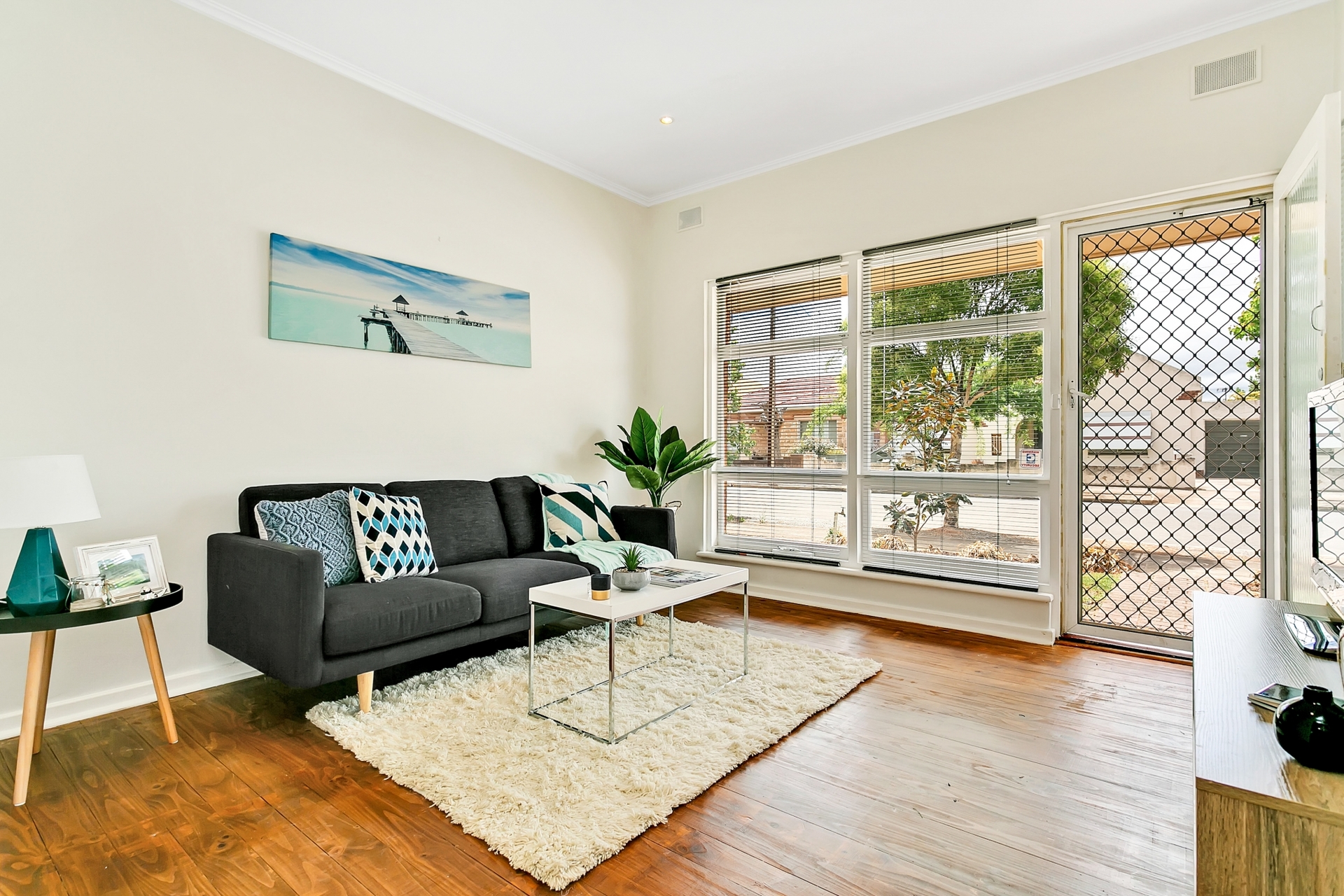 1/2 Alice Street