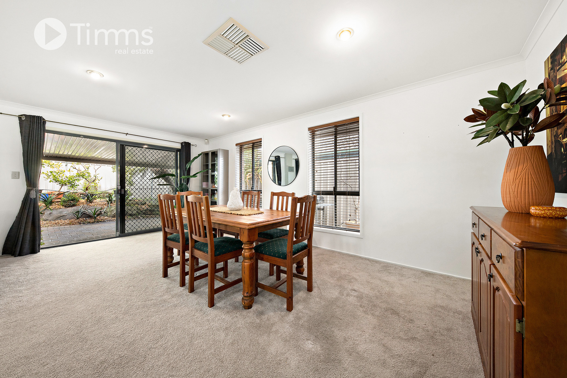 12 Padthaway Court