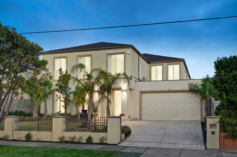 12 Pepperell Avenue