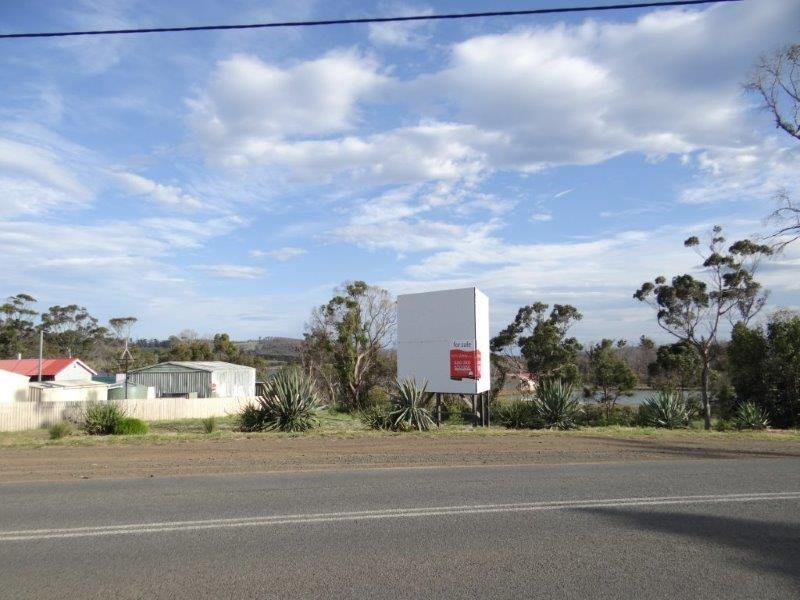 123-125 Arthur Highway, DUNALLEY, TAS, 7177