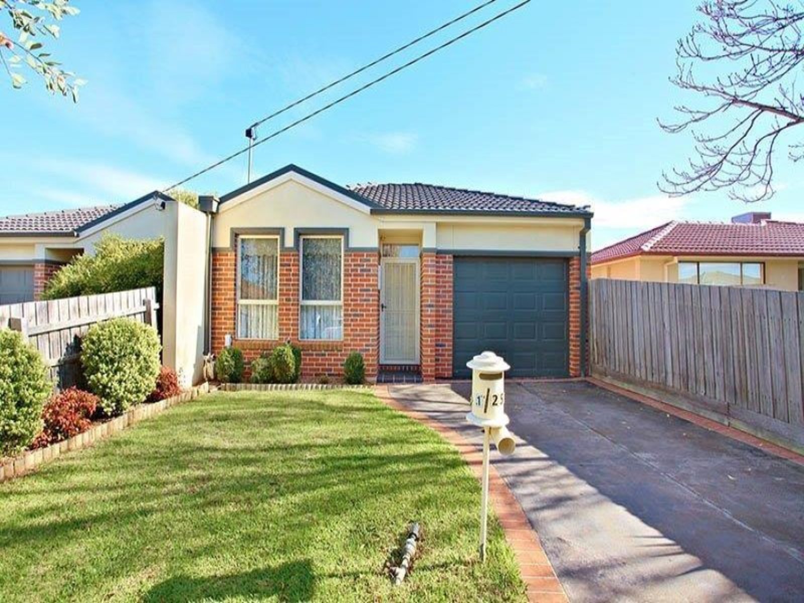 1/25 Cuthbert Street, Niddrie, VIC, 3042