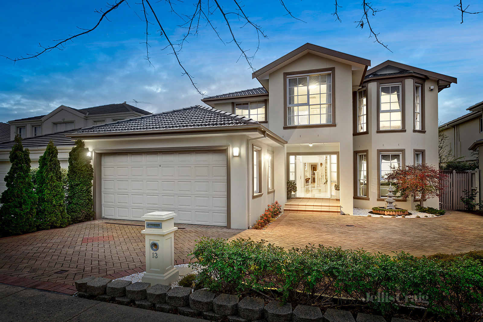 13 Avendon Boulevard, Glen Waverley - Print Image 1
