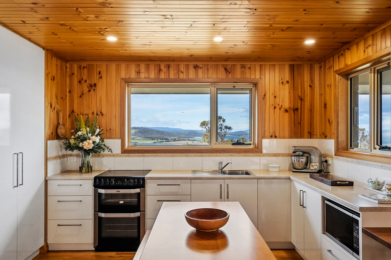 13 Russell Street, Dunalley, TAS, 7177