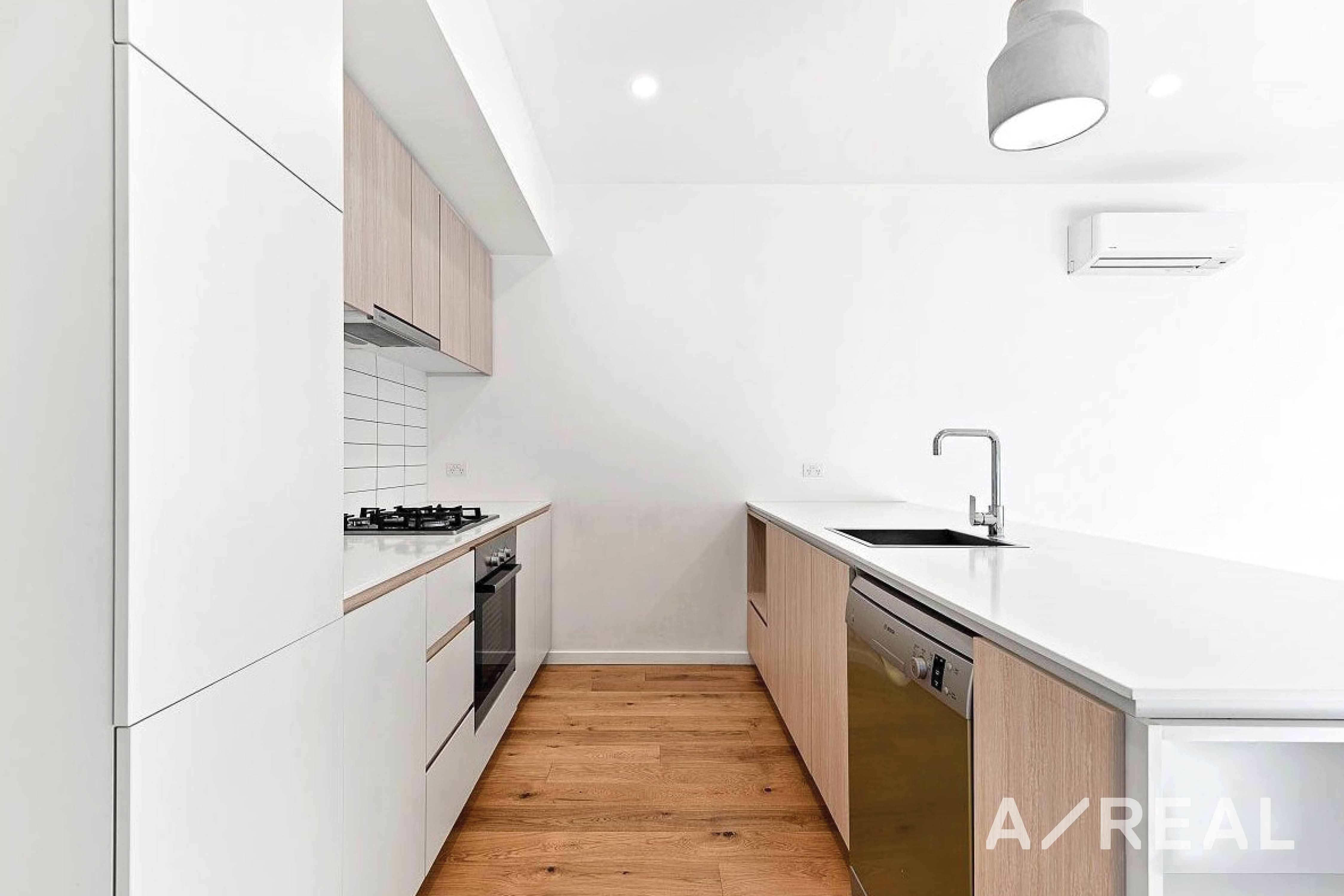 13 Sharp Circuit, Mill Park VIC 3082 