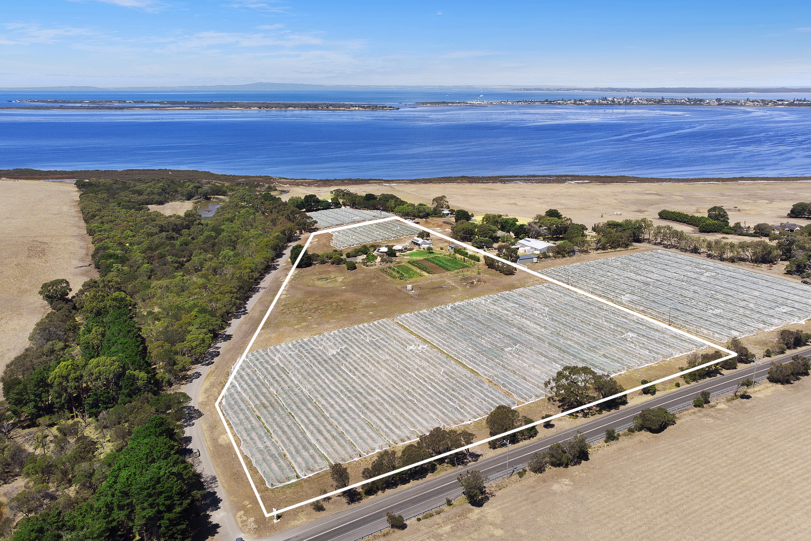 13111319 QueenscliffPortarlington Road, Swan Bay RT Edgar