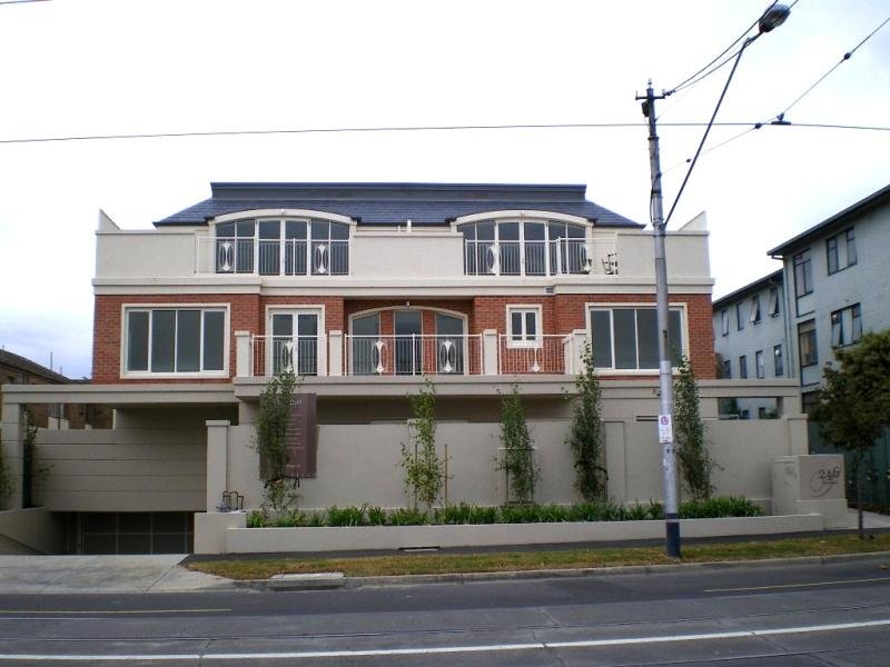 13/246 Wattletree Road, Malvern VIC 3144 