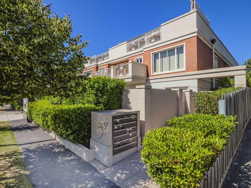 13/246 Wattletree Road, Malvern VIC 3144 