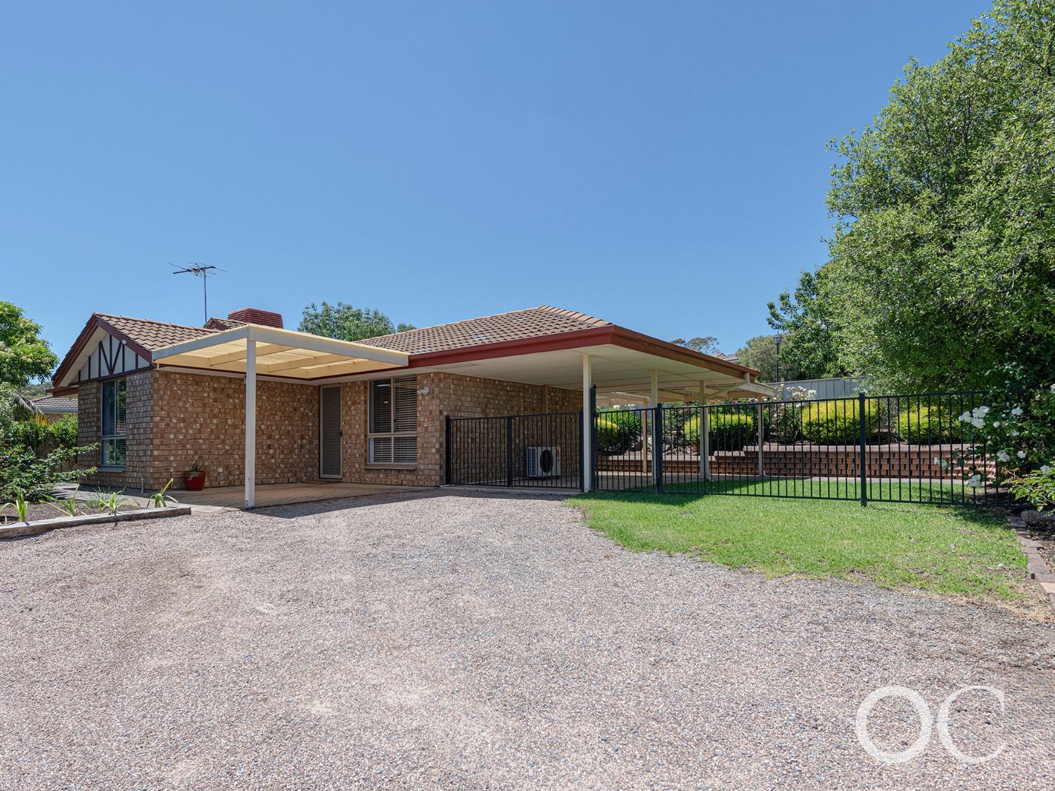 14 Cassia Court