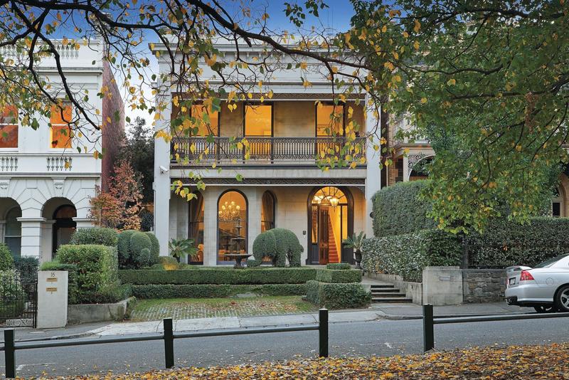 14 Jolimont Terrace EAST MELBOURNE Marshall White