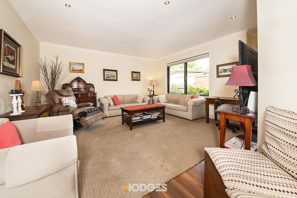 14 Kingswood Road Cheltenham