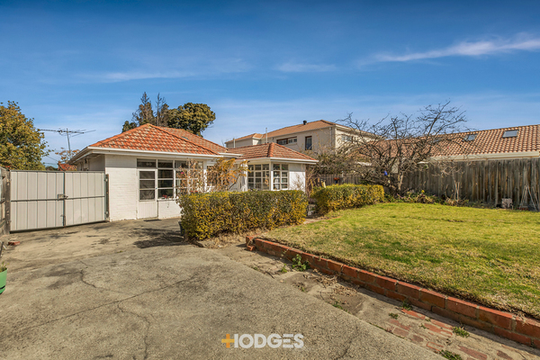 14 Rotorua Street Caulfield South