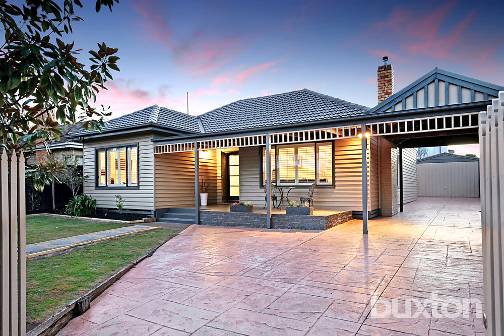 14 Sandra Grove, Bentleigh