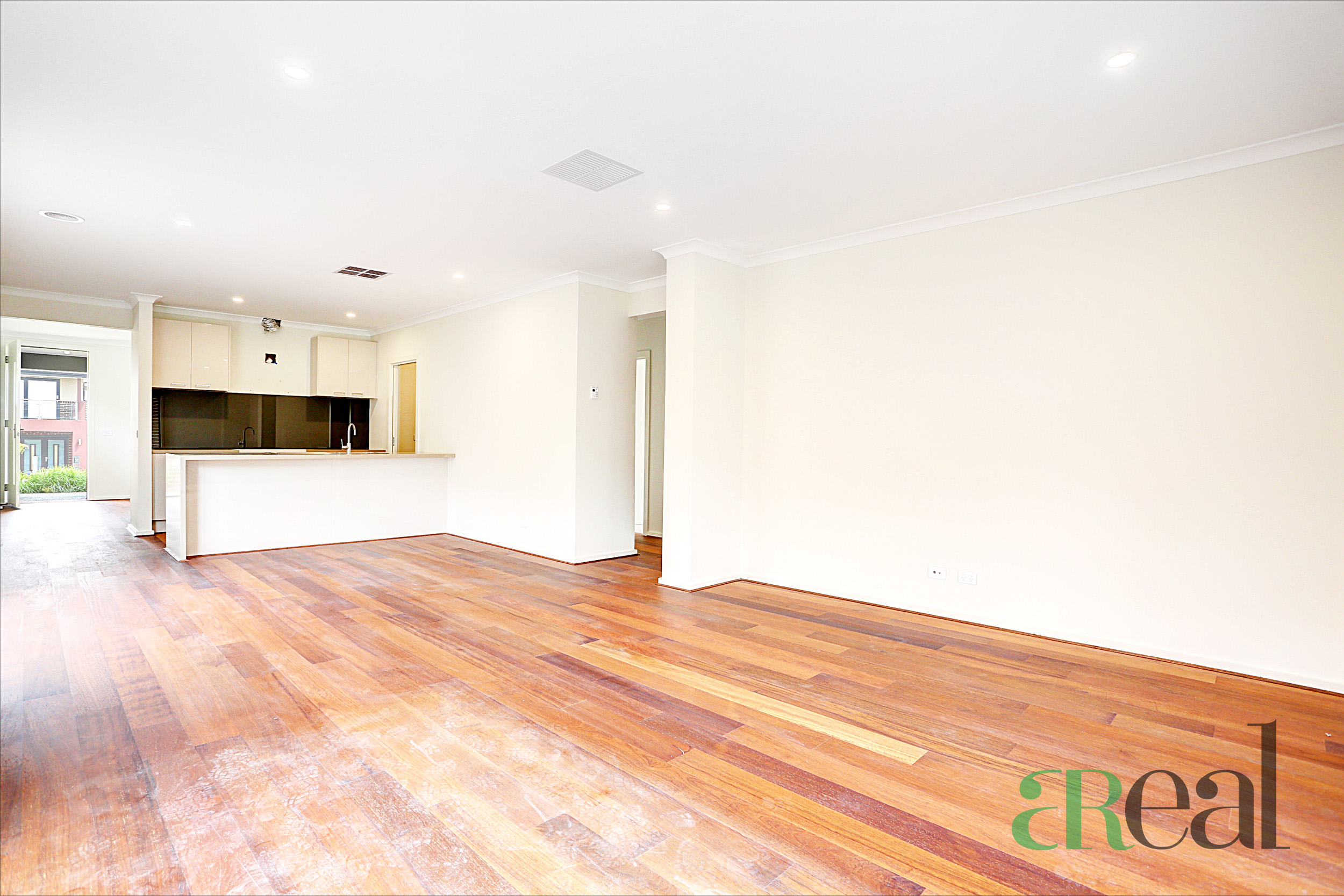 14 Shanahans Drive, Cranbourne North VIC 3977 