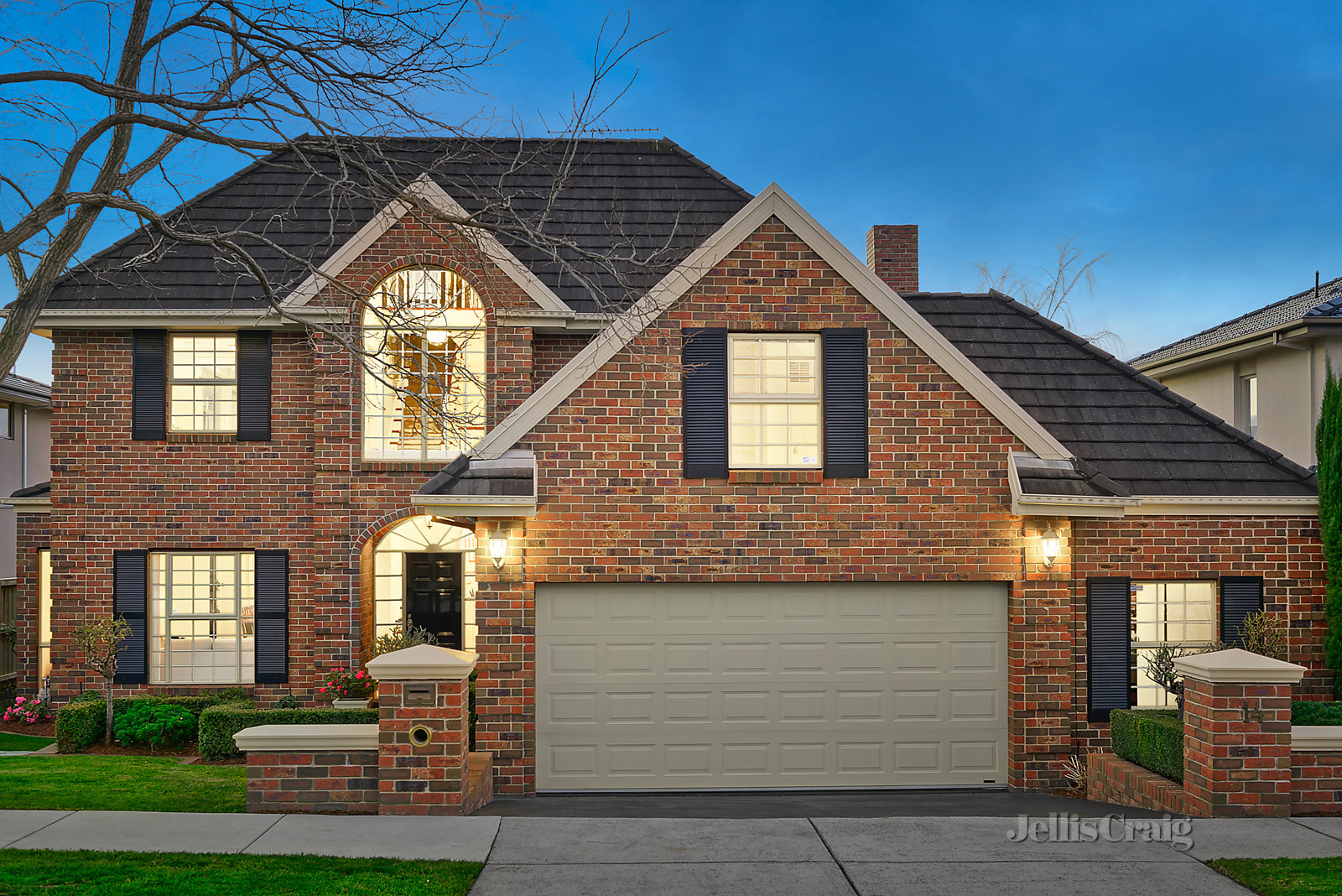 14 Stanley Drive, Doncaster
- Print Image 1