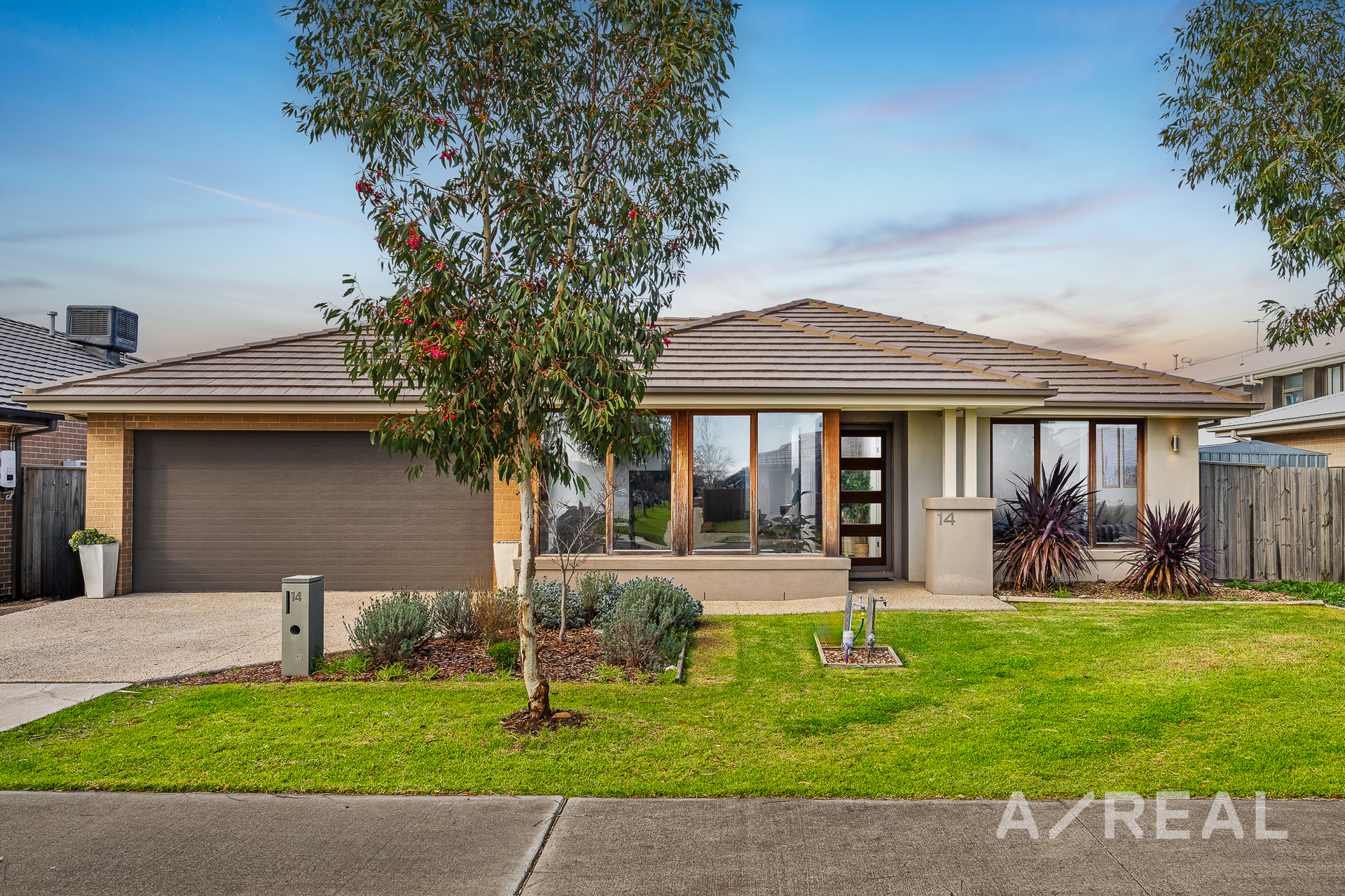 14 Taworri Crescent, Werribee VIC 3030 