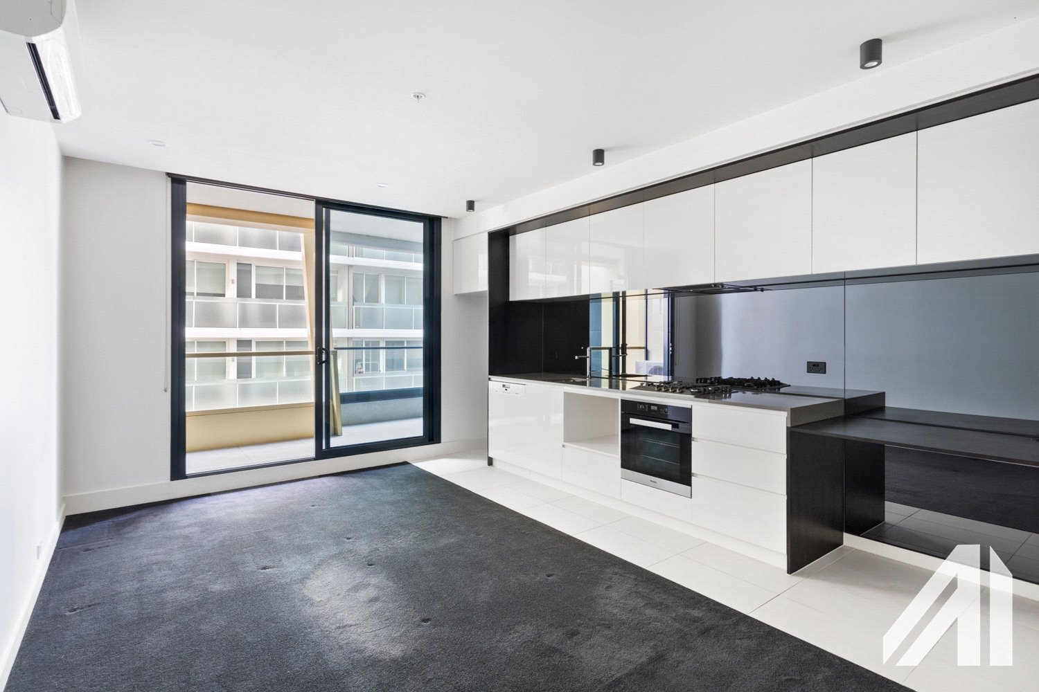 1412/3 Yarra Street, South Yarra VIC 3141 