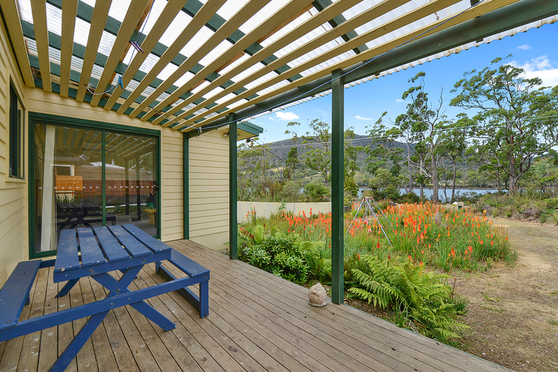 144 Old Jetty Road, Eaglehawk Neck, TAS, 7179
