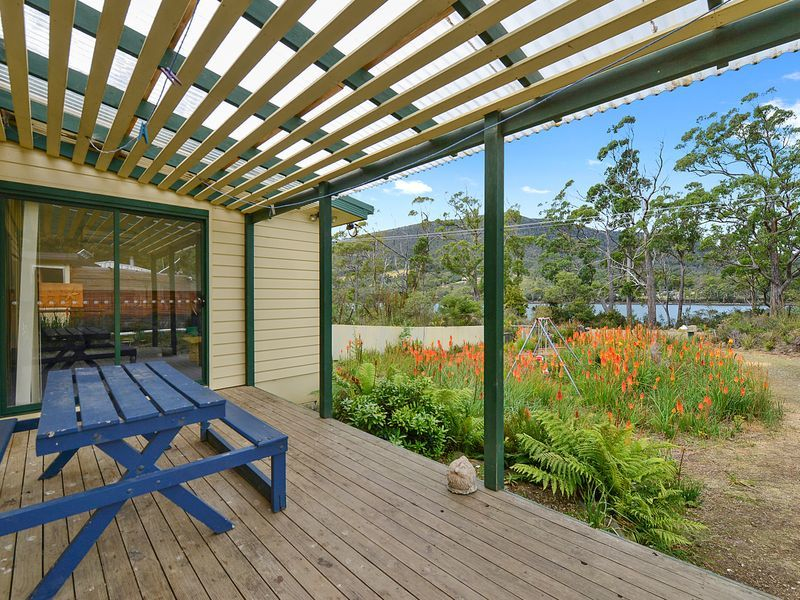 144 Old Jetty Road, EAGLEHAWK NECK, TAS, 7179