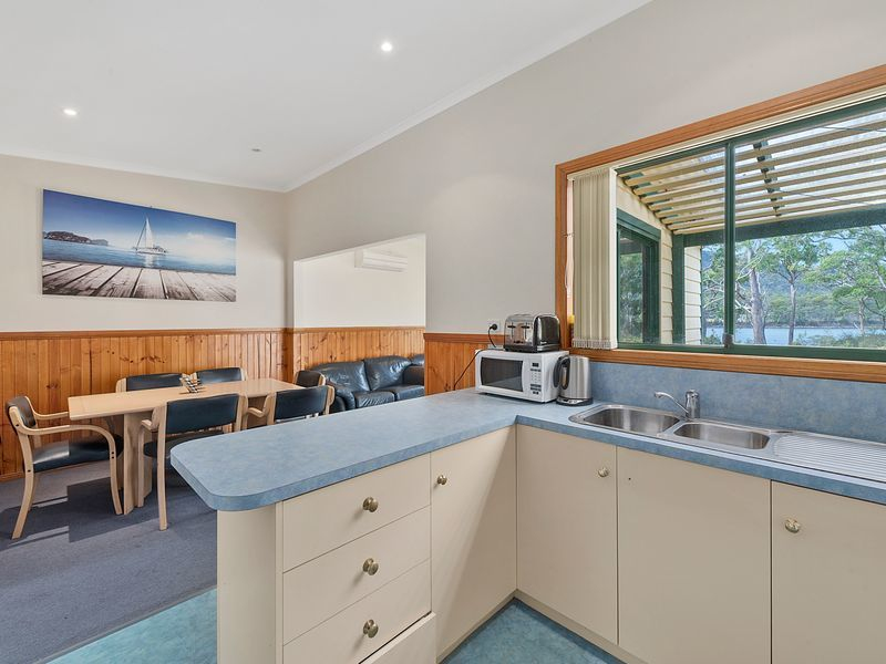 144 Old Jetty Road, EAGLEHAWK NECK, TAS, 7179