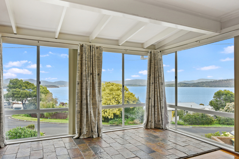 15 Brady Street, Midway Point, TAS, 7171