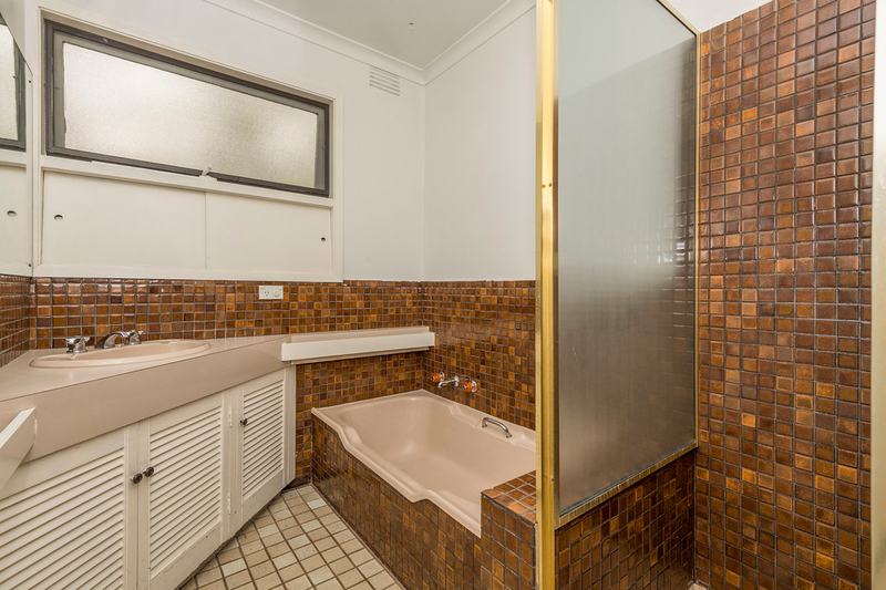 15 Fairbank Crescent, Templestowe Lower 15 Fairbank Crescent, Templestowe Lower