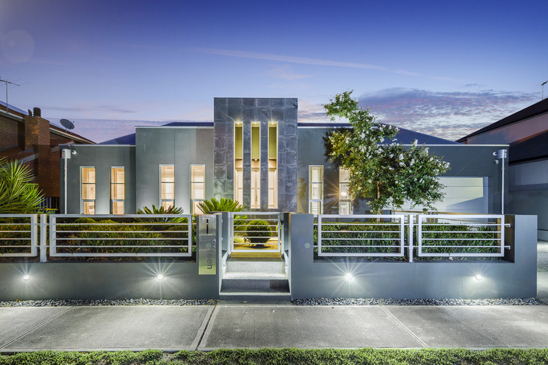 169 Woodline Drive, Spring Mountain QLD 4300