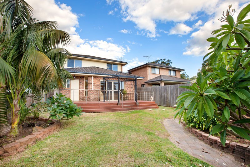 15 Girraween Avenue, Como NSW 2226 