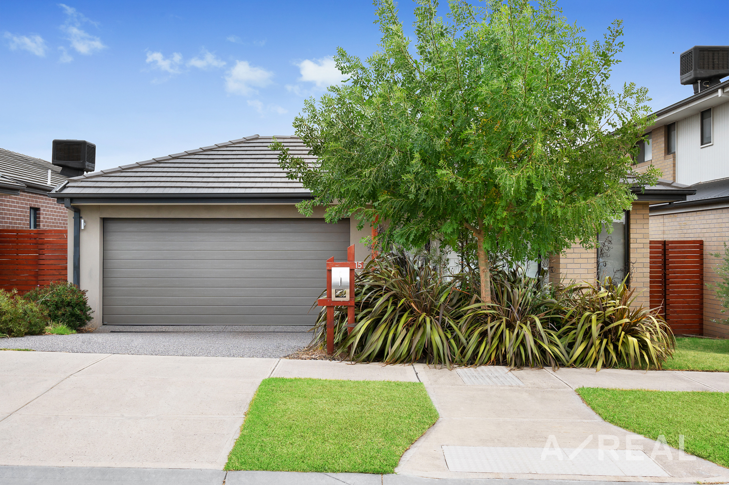15 Giselle Circuit, Greenvale VIC 3059 