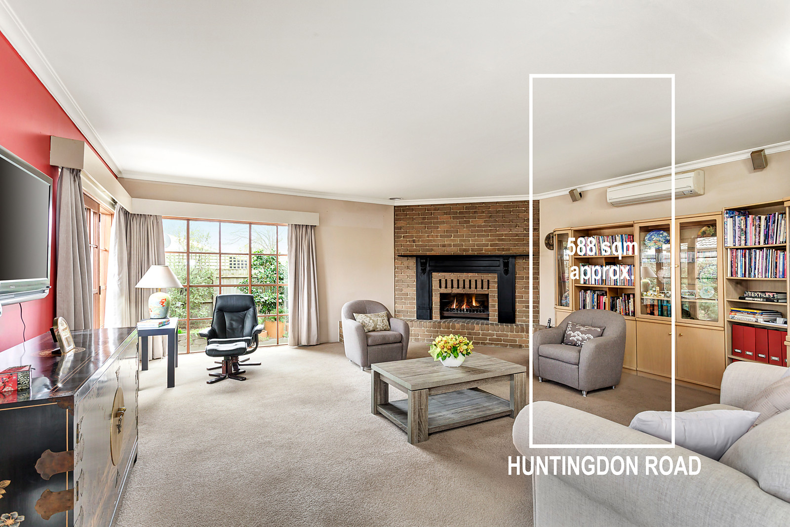 15 Huntingdon Road, Bentleigh East
- Print Image 1