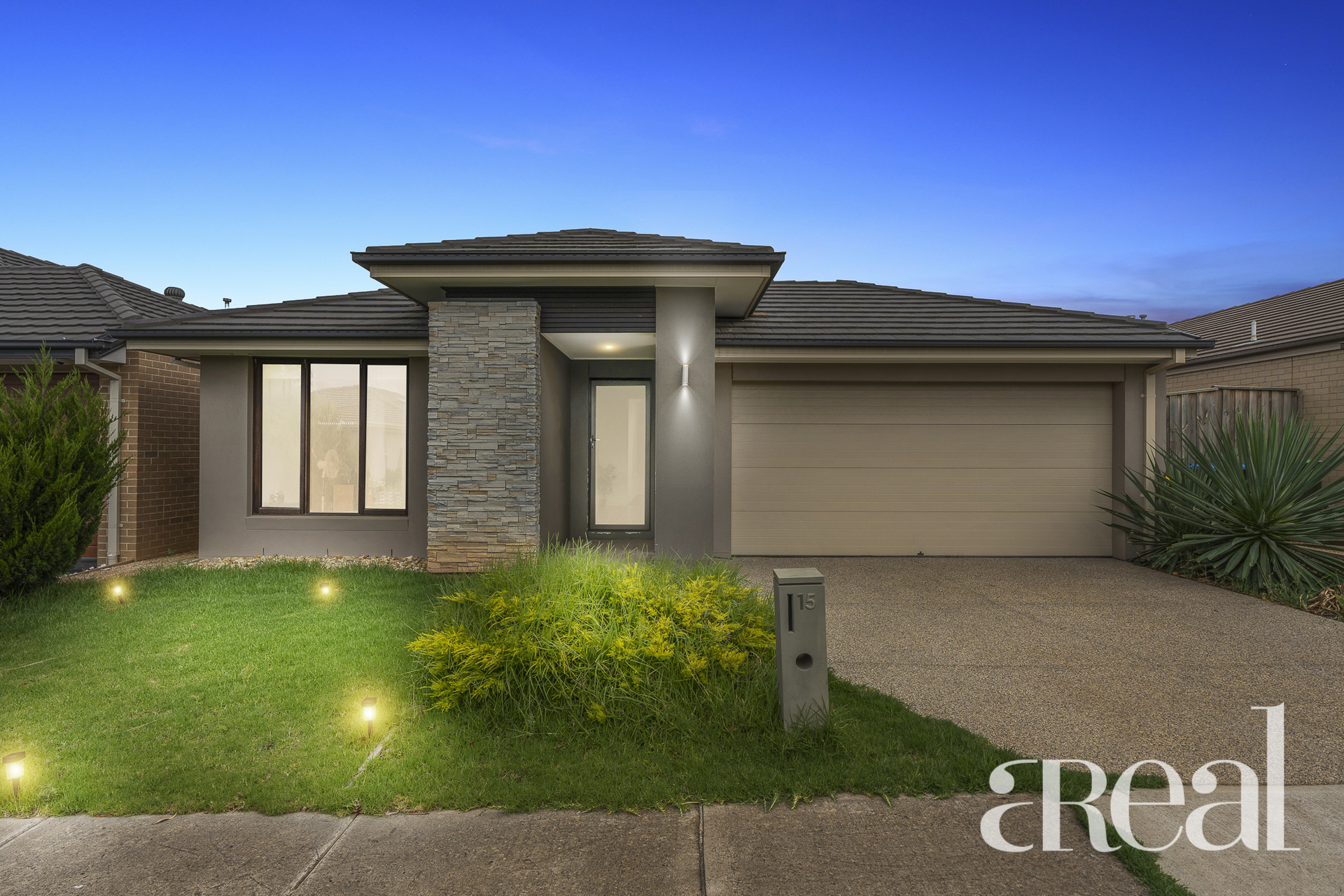 15 Kurrali Crescent, Werribee VIC 3030 