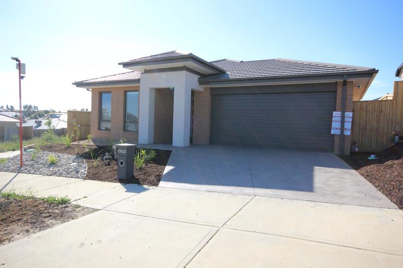 15 Lanner Way, Doreen VIC 3754 