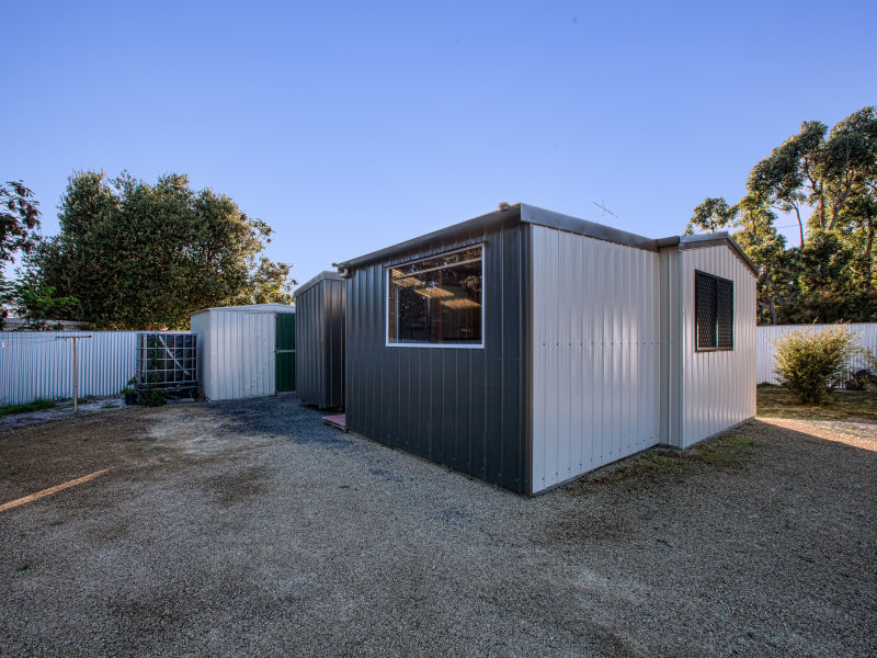 15 Olive Place, WHITE BEACH, TAS, 7184