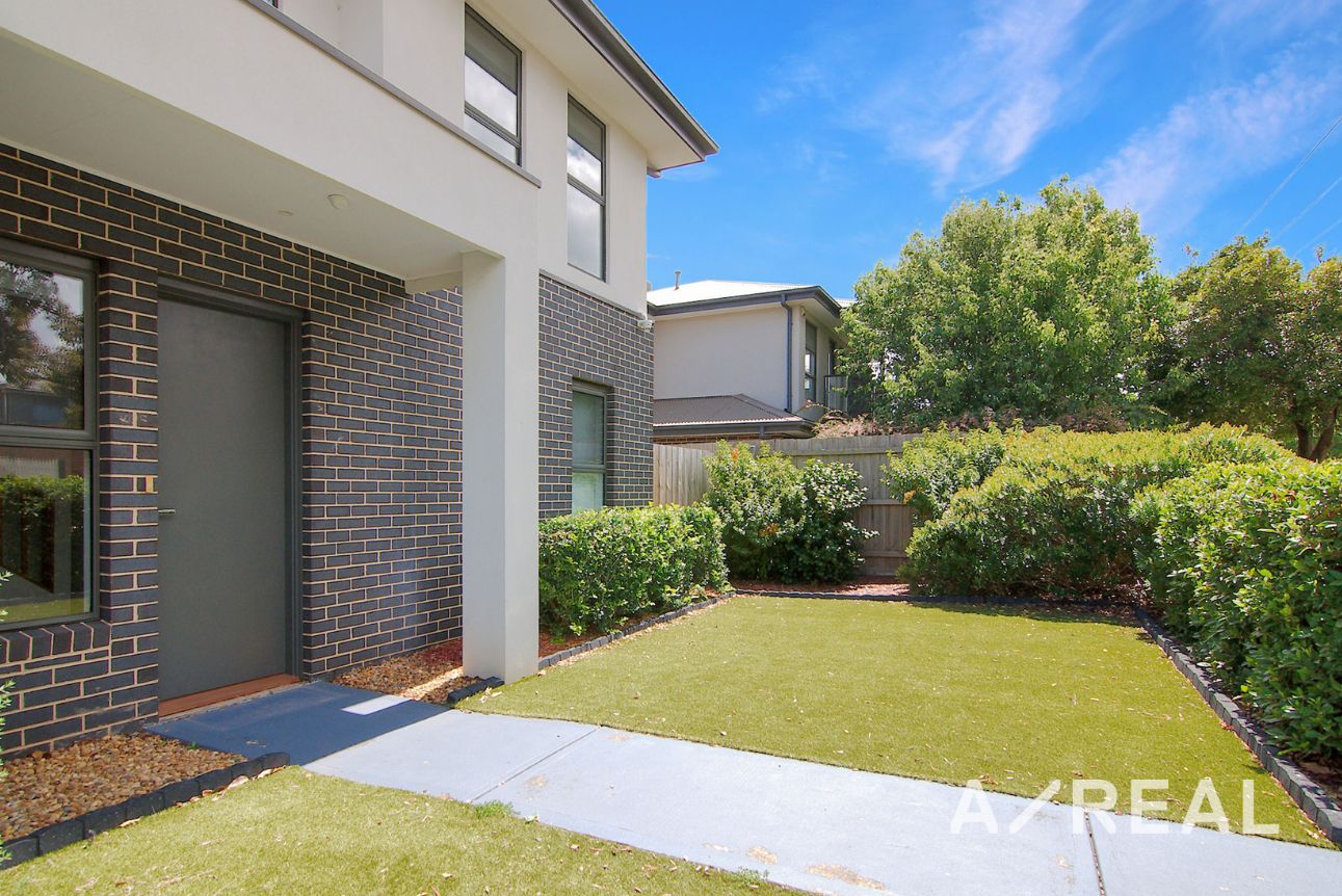 1/51 Hill St Bentleigh East VIC 3165 
