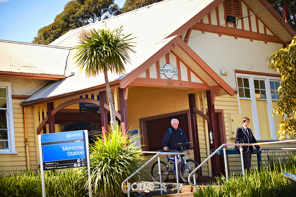 1/52 Plummer Road Mentone