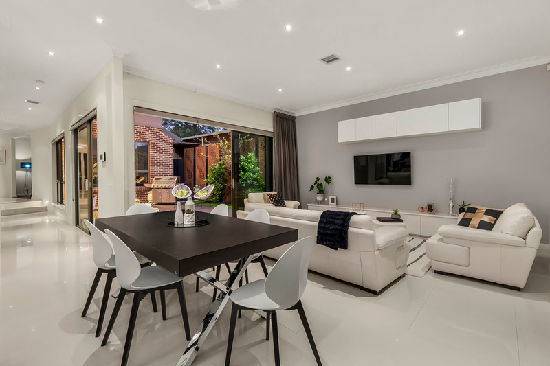 16 Banool Quadrant, Doncaster East