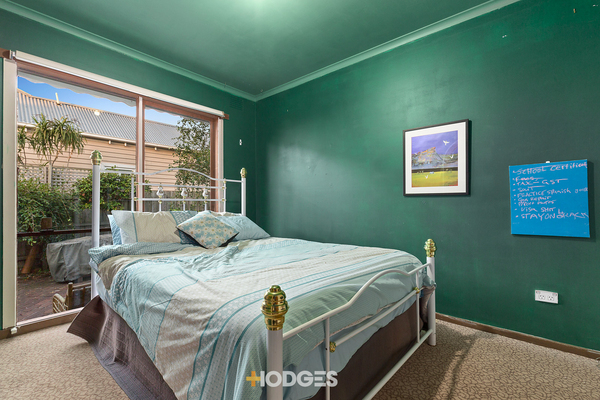 16 Deakin Street North Hampton