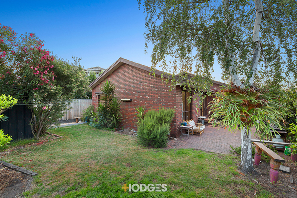 16 Deakin Street North Hampton