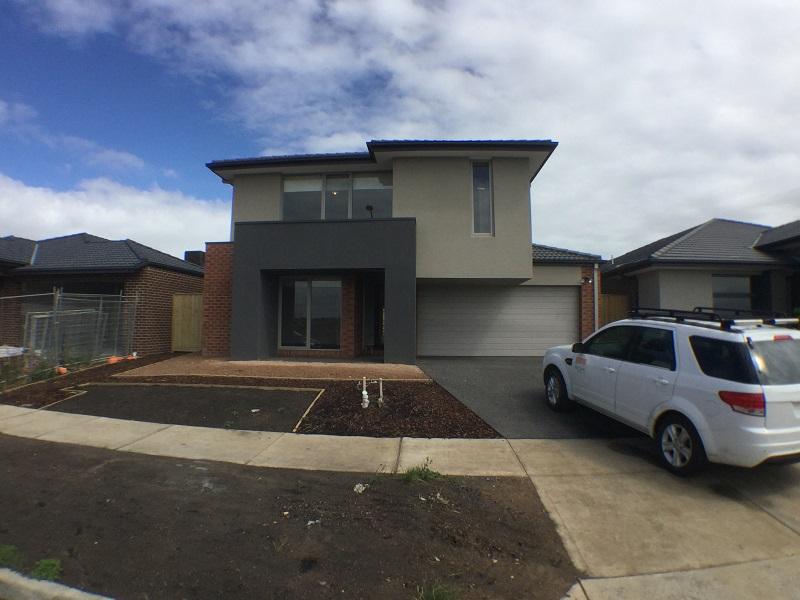 16 Penelope Close, Cranbourne North VIC 3977 