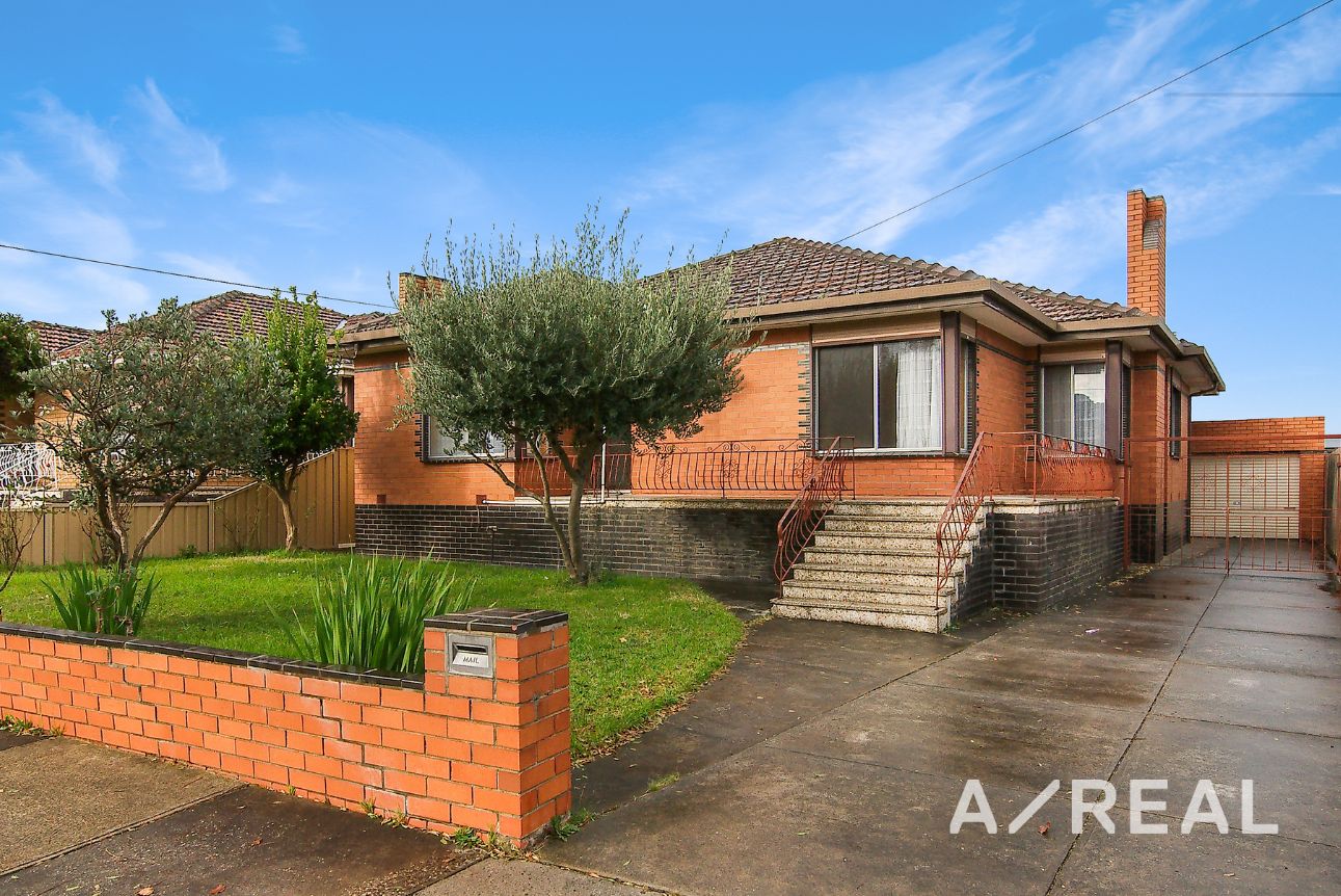 16 Tandarra Cres Lalor VIC 3075 