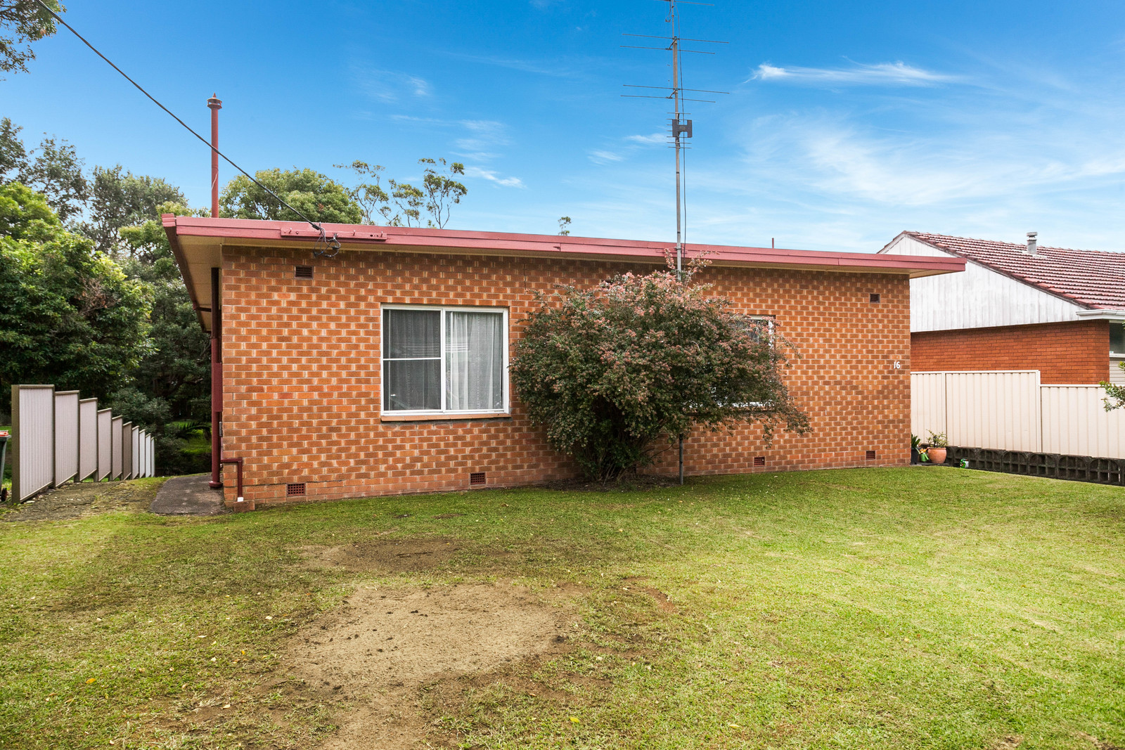16 Terania Street, Russell Vale NSW 2517