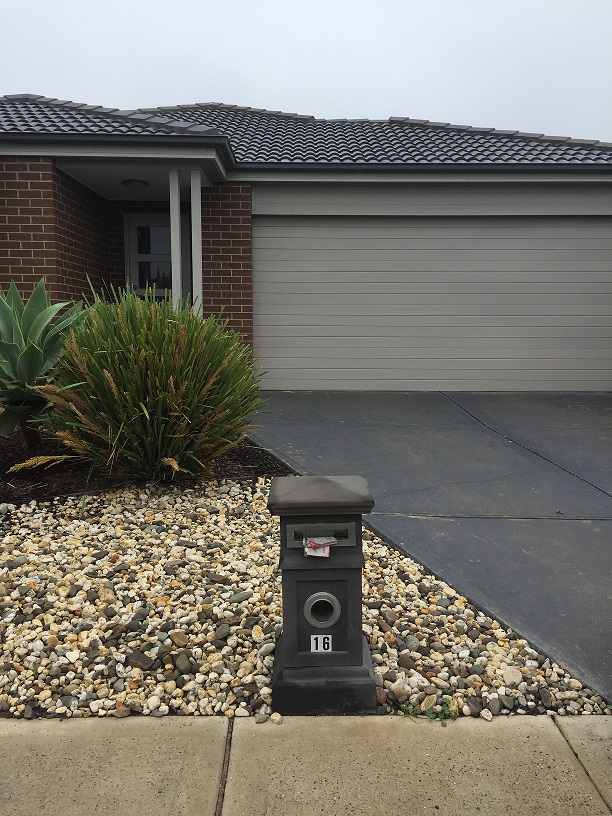 16 Warunda Parade, Point Cook VIC 3030 