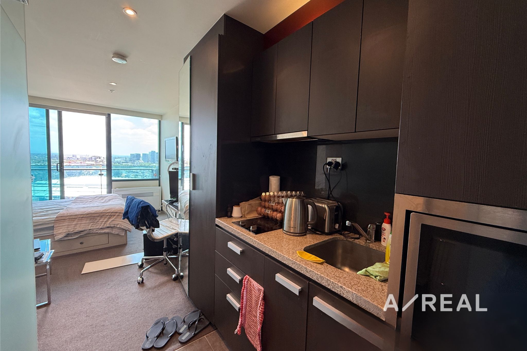 1604/181 A'Beckett St Melbourne VIC 3000 