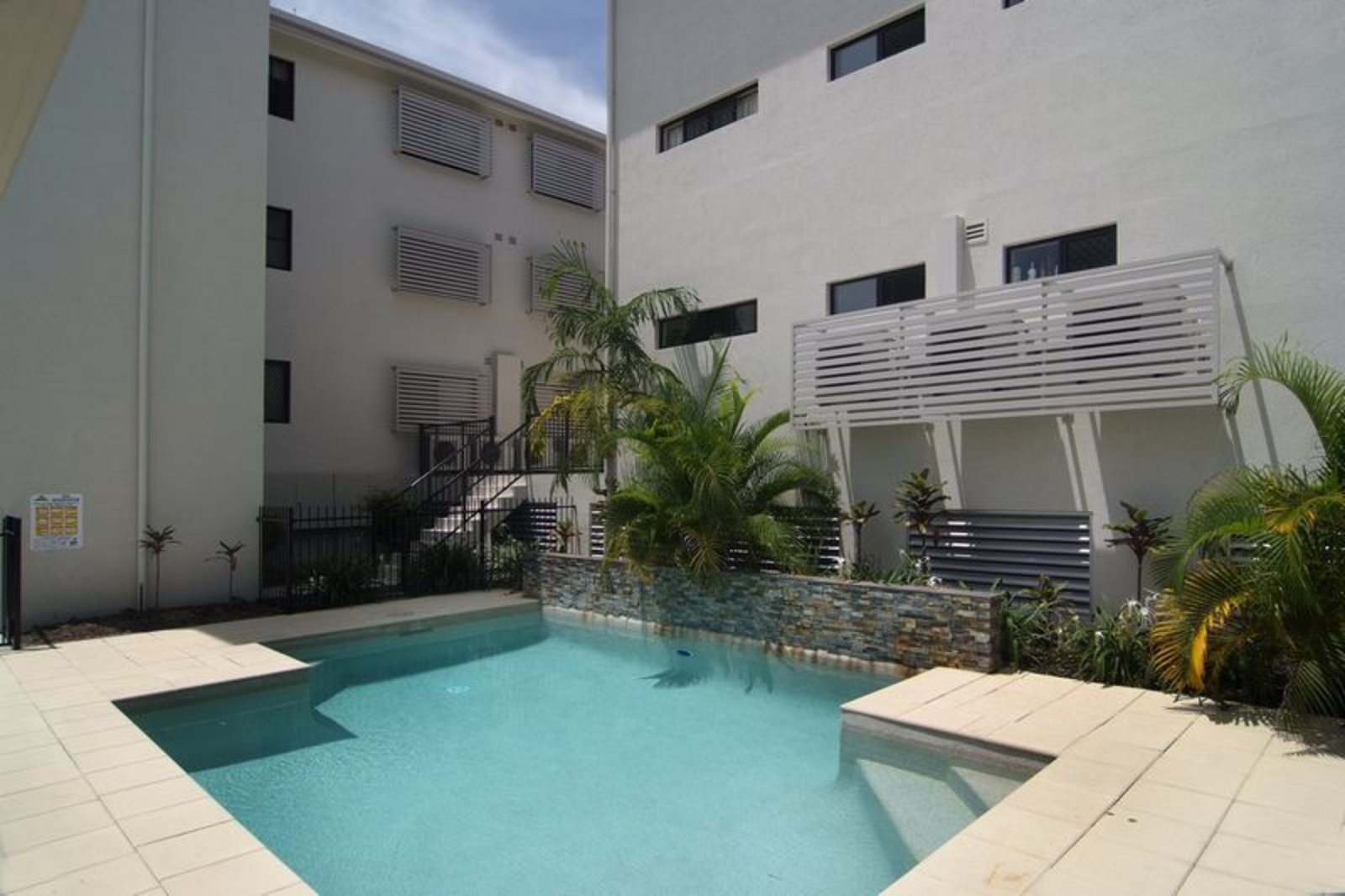 16/423427 Draper Street, Cairns QLD 4870