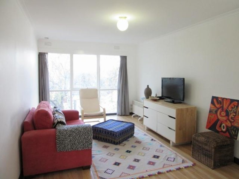 16/87 Caroline Street, South Yarra VIC 3141 
