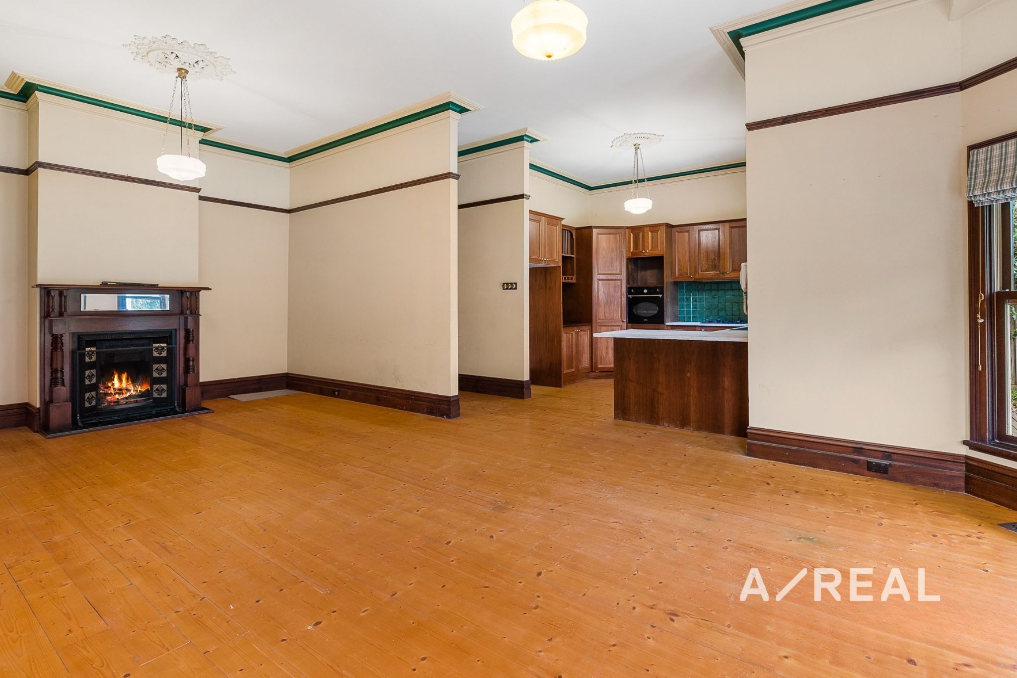 17 Hopetoun Parade, Box Hill VIC 3128 