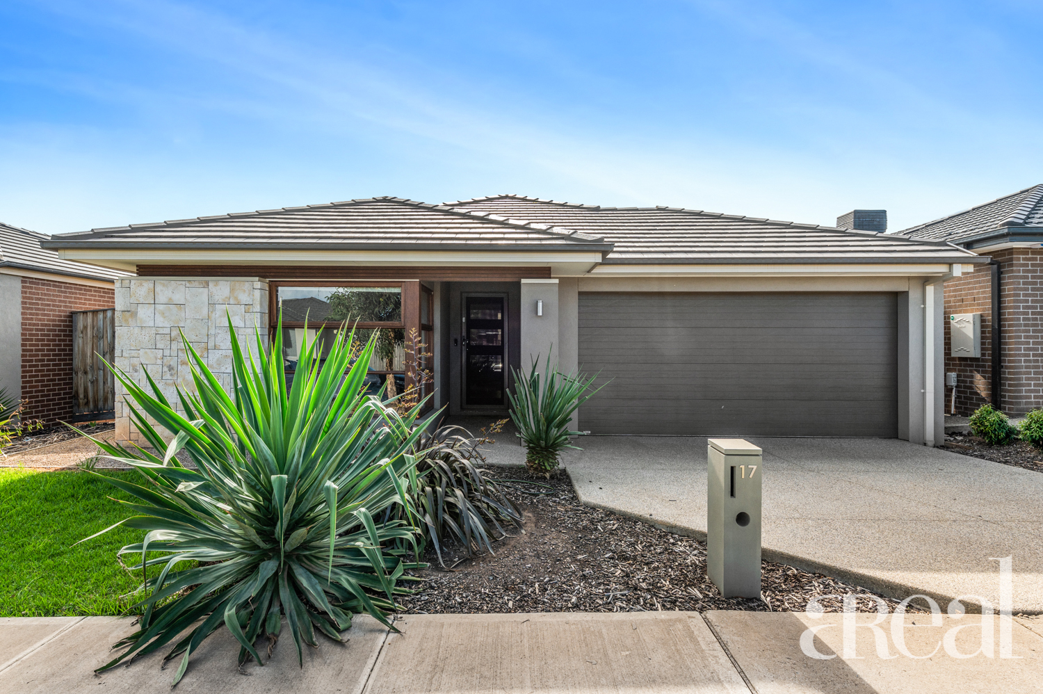 17 Kurrali Crescent, Werribee VIC 3030 